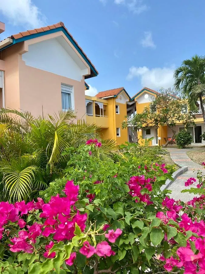 Superbe Studio De Standing A 800M De La Mer Des Caraibes Le Hameau De Beauregard Sainte Anne